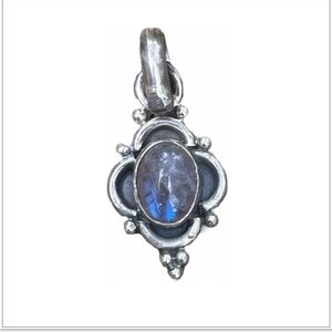 Labradorite SS Pendant. 1” very dainty